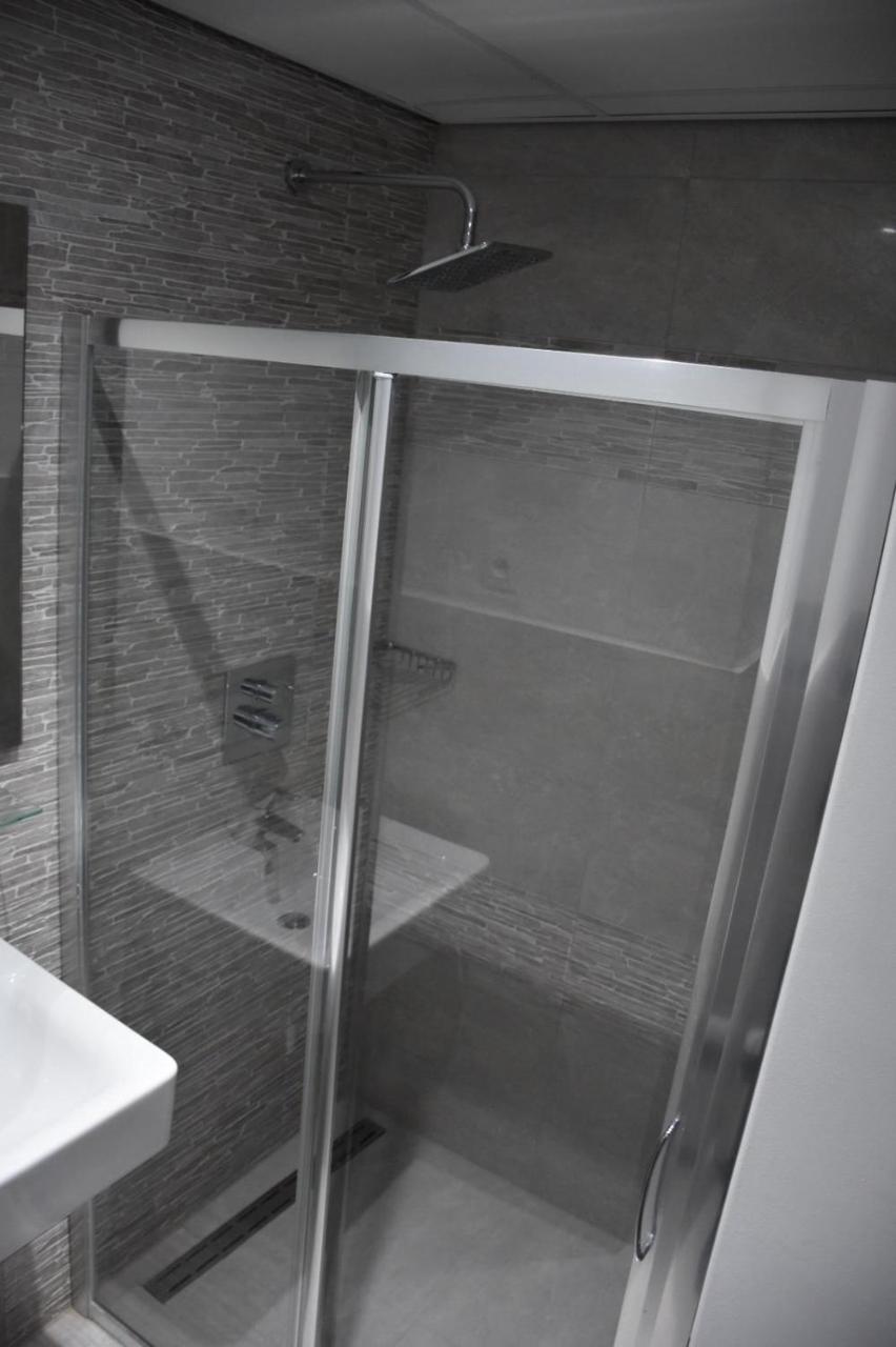 Hotel Onyx Expo Jette Екстер'єр фото